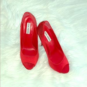 Steve Madden Open Toe Heel